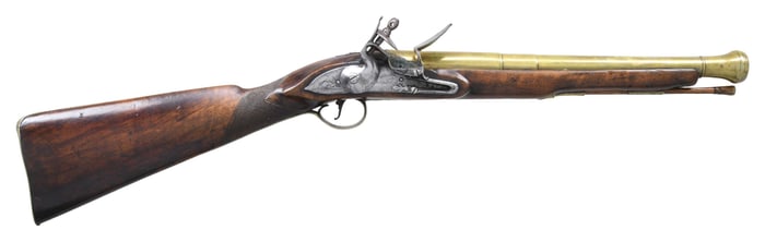 18TH CENTURY BRITISH BRASS BARREL FLINTLOCK COACH