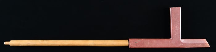 NATIVE AMERICAN CATLINITE PIPE.