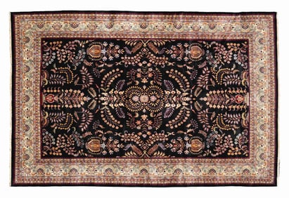 AN EXCEPTIONAL MODERN SAROUK CARPET.