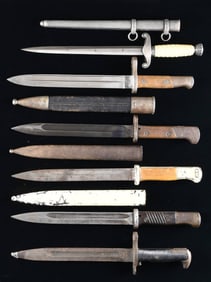 5 BAYONETS & REPRODUCTION DAGGER