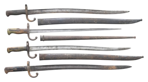 LOT OF 4 BAYONETS.