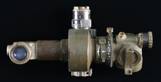 WWII US TANK SIGHT M12-A7.