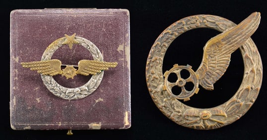 LOT OF WORLD WAR FRENCH BADGES, BULLION WINGS &