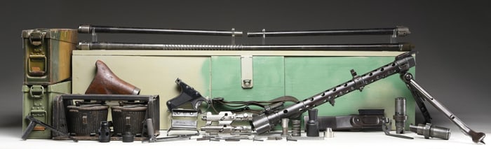 ASSORTMENT OF GERMAN MG34 PARTS & ACCESSORIES.