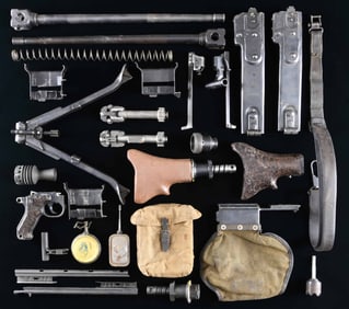 ASSORTMENT OF GERMAN MG 42 PARTS & ACCESSORIES.