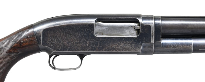 WINCHESTER MODEL 12 HEAVY DUCK PUMP SHOTGUN.