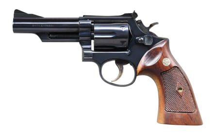 SMITH & WESSON MODEL 19-2 DA REVOLVER.