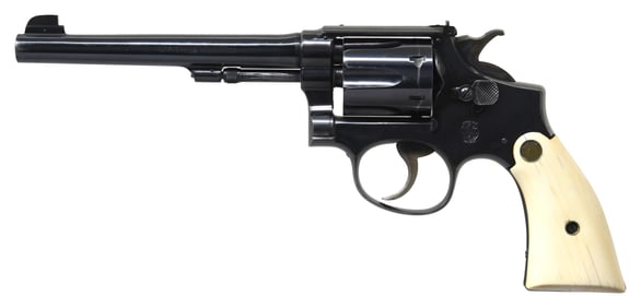 FIRST MODEL SMITH & WESSON K22 OUTDOORSMAN DA