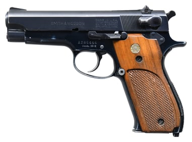 SMITH & WESSON MODEL 39-2 SEMI AUTO PISTOL