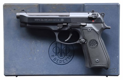 BERETTA MODEL 92FS SEMI AUTO PISTOL W/ CASE.