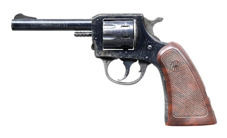 H&R 922 DA REVOLVER.