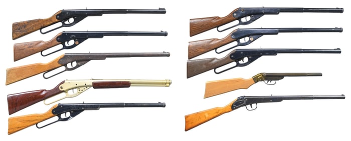 GROUP OF 10 DAISY BB AND TOY GUNS