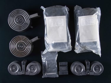 LOT OF AR-15/M16 DRUMS.
