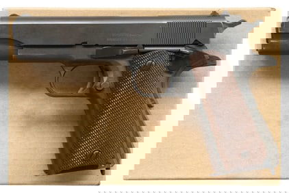 VERY FINE, 1943 REMINGTON RAND 1911 A1 PISTOL.