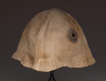 RARE WWI GERMAN M16 CANVAS HELMET COVER.