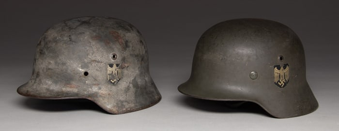 2 WWII SINGLE DECAL WEHRMACHT M40 STEEL HELMETS.