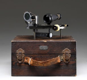WWII GERMAN KRIEGSMARINE SEXTANT W/ ORIGINAL BOX.