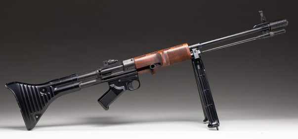 SHOEI TYPE 1 FG-42 PROP GUN.