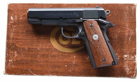 COLT COMBAT COMMANDER SEMI-AUTO PISTOL.