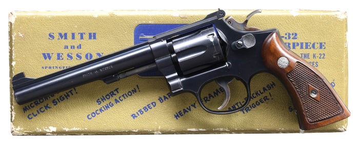 SMITH & WESSON K32 MASTERPIECE REVOLVER WITH