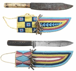 PAIR OF KNIVES IN NATIVE AMERICAN STYLE BEADED