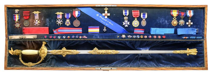 CASED PRESENTATION SWORD & MEDALS OF GENERAL OSCAR