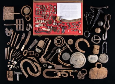 LARGE GROUP OF EXCAVATED RELICS, CAMP COOPER &