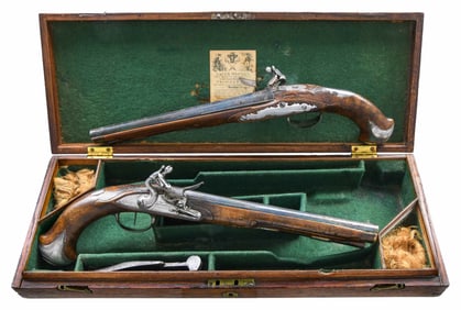 ELEGANT CASED PAIR OF 18TH CENTURY KUCHENREUTER