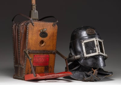 RARE SIEBE GORMAN & CO. LTD. 1878 "SMOKE HELMET"