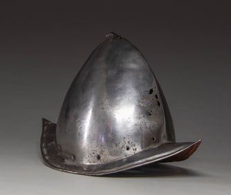 MORION OR CABASSET TRANSITIONAL HELMET.
