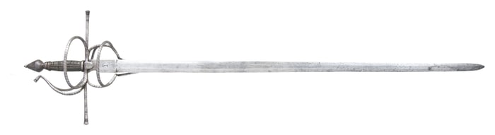 EARLY EUROPEAN SWEPT HILT BROAD SWORD.