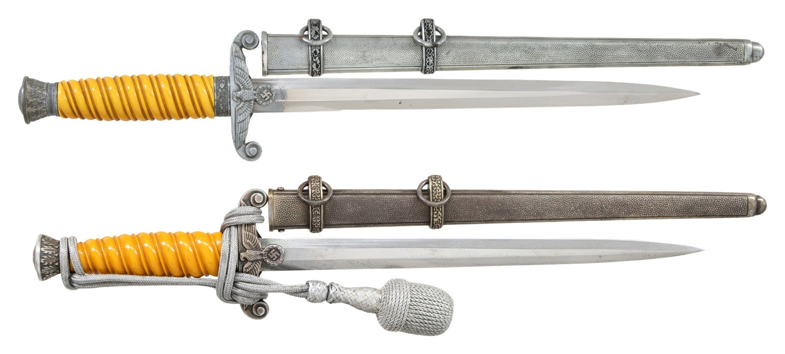 2 GERMAN WWII ARMY OFFICER DAGGERS.: 1. ALCOSO WITH PORTEPEE. This example is marked with the horizontally placed trademark consisting of ACS within scales and Alcoso / SOLINGEN to the right. It has a silver plated ferrule, second type c