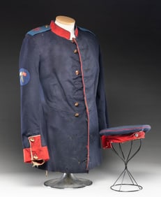 WWI PRUSSIAN INFANTRY SIGNAL CORPS TUNIC AND HAT.