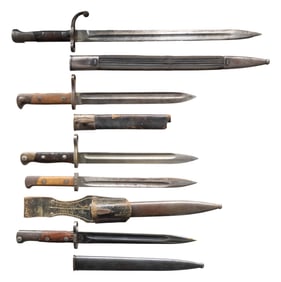 LOT OF 5 FOREIGN MILITARY BAYONETS.