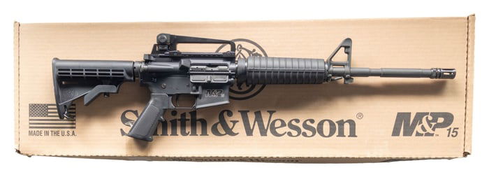 VERY CLEAN SMITH & WESSON M&P15 CARBINE.