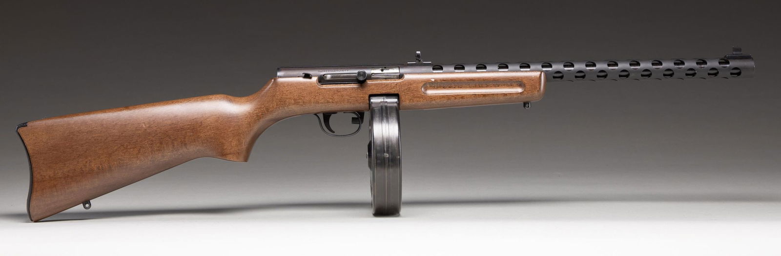 PIETTA / LSI PUMA PPS22 SEMI AUTO RIFLE.: Cal. 22 LR. S# PP002240. Mfg. 2009-2010 by F.lli Pietta of Italy as Model PPS/50, imported by Legacy Sports International of Revo, NV under the trade name Puma PPS 22. Bbl. 16" w/ barrel shroud. Blade