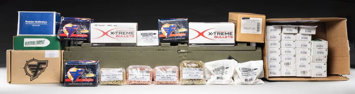 LARGE LOT OF AIRGUN & RELOADING BULLETS