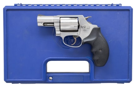 SMITH & WESSON MODEL 60-9 DA REVOLVER.