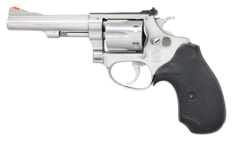 SMITH & WESSON MODEL 63 DA REVOLVER.
