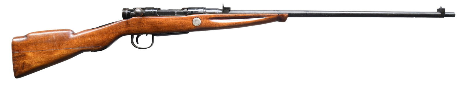 SPORTERIZED KOKURA TYPE 99 ARISAKA BOLT ACTION: RIFLE. Cal. 7.7 Jap. S# 6601. Bbl. 25 1/4". Blade front sight without ears. Fixed aperture rear sight. Mismatched numbers throughout. Sporterized 25th series "Last ditch" 99 Arisaka. Receiver top has