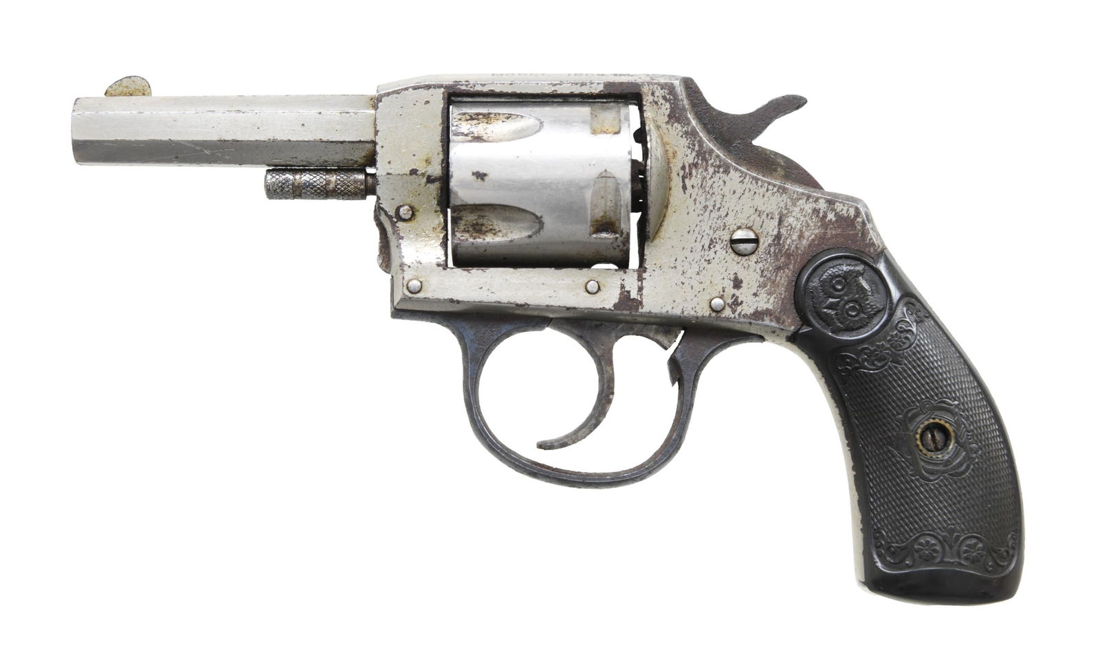 IVER JOHNSON MODEL 1900 REVOLVER.: Cal. 38 S&W. S# 9155 (under grips). Oct. 2.5" bbl. Nickel finished 5 shot fluted cyl. Blued trigger guard. Two piece hard rubber grips. CONDITION: Poor peeling & blistering nickel. Fair blue. Good gri