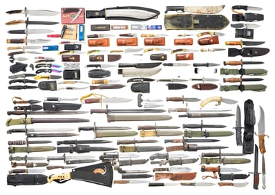 LARGE LOT OF ASSORTED KNIVES & EDGED WEAPONS.