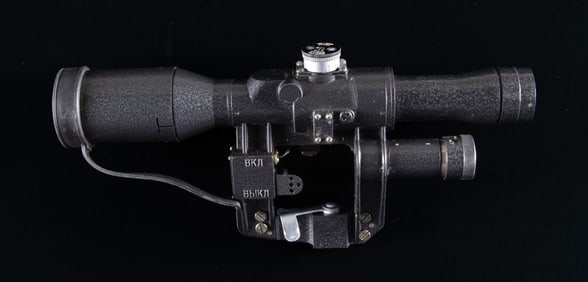 BELARUSIAN 8X42 POSP SCOPE & MOUNT.