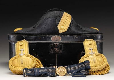 US NAVY ENSIGN'S EPAULETTS, BELT AND CHAPEAU.