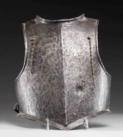 LATE 18TH / EARLY19TH CENTURY ENGLISH BREASTPLATE.