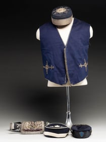 BRITISH ROYAL ARTILLERY ACCOUTREMENT/UNIFORM SET.