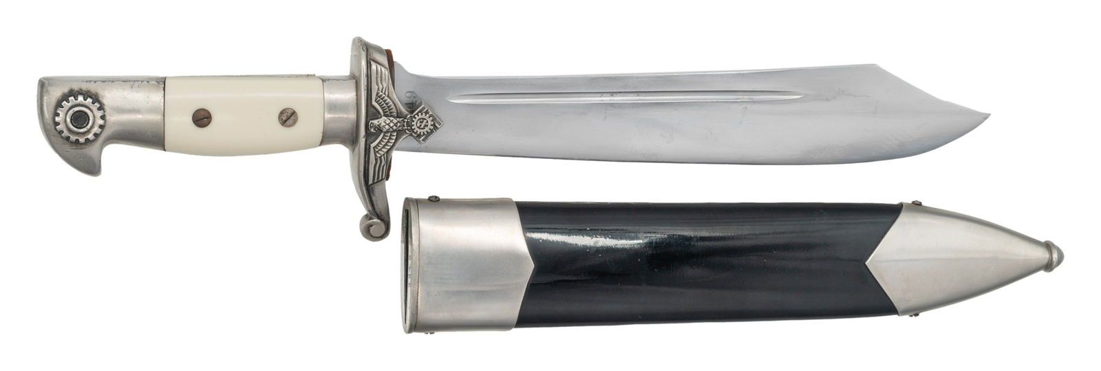 WWII GERMAN TENO SUBORDINATE DAGGER BY EICKHORN. (1 of 4)