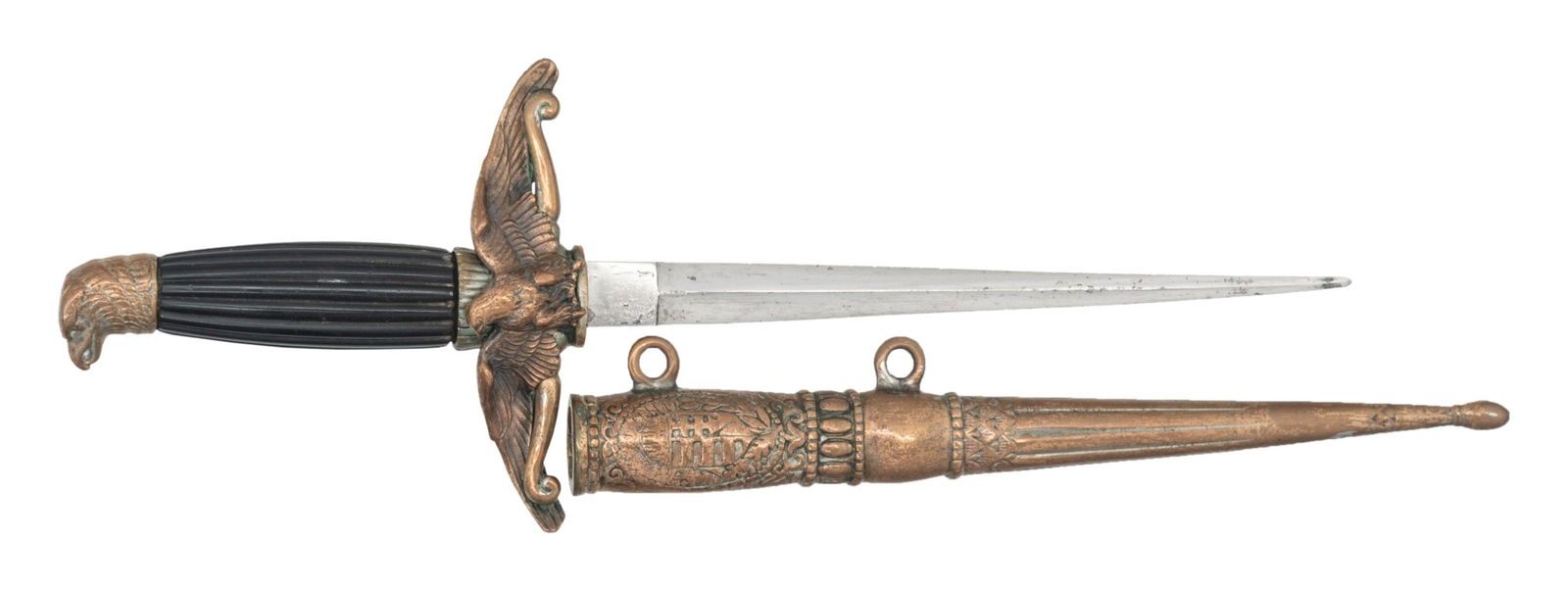WWII HUNGARIAN M1932 AIR FORCE OFFICER'S DAGGER. (1 of 2)