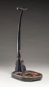 JAPANESE VERTICAL SWORD DISPLAY STAND OR KAKEDAI.