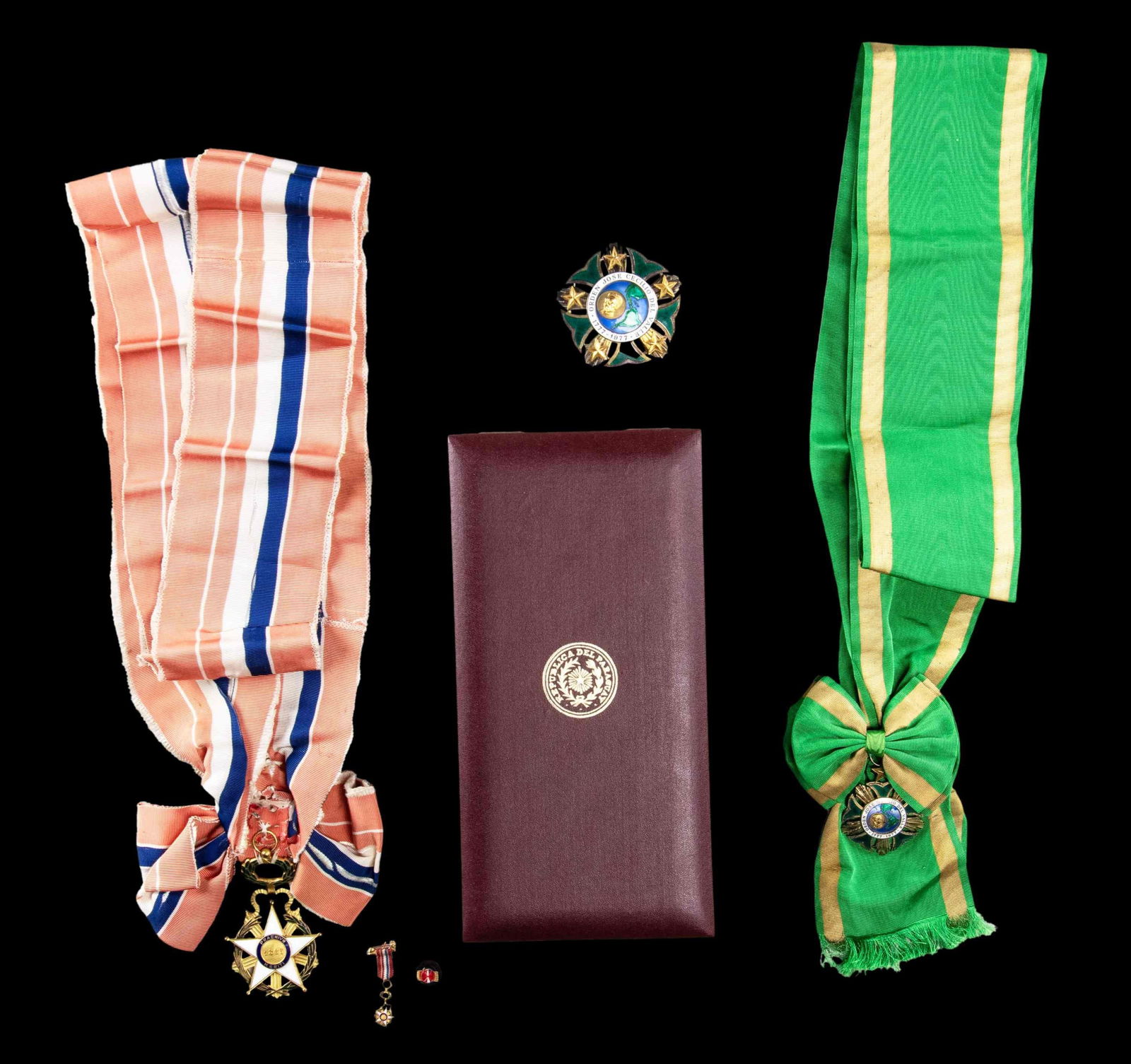 PARAGUAYAN AND HONDURAN SASH ORDERS (1 of 7)